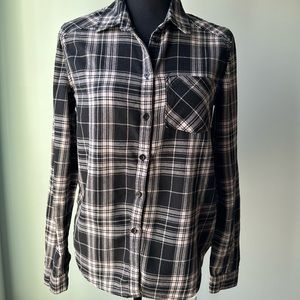 Paige plaid shirt size small